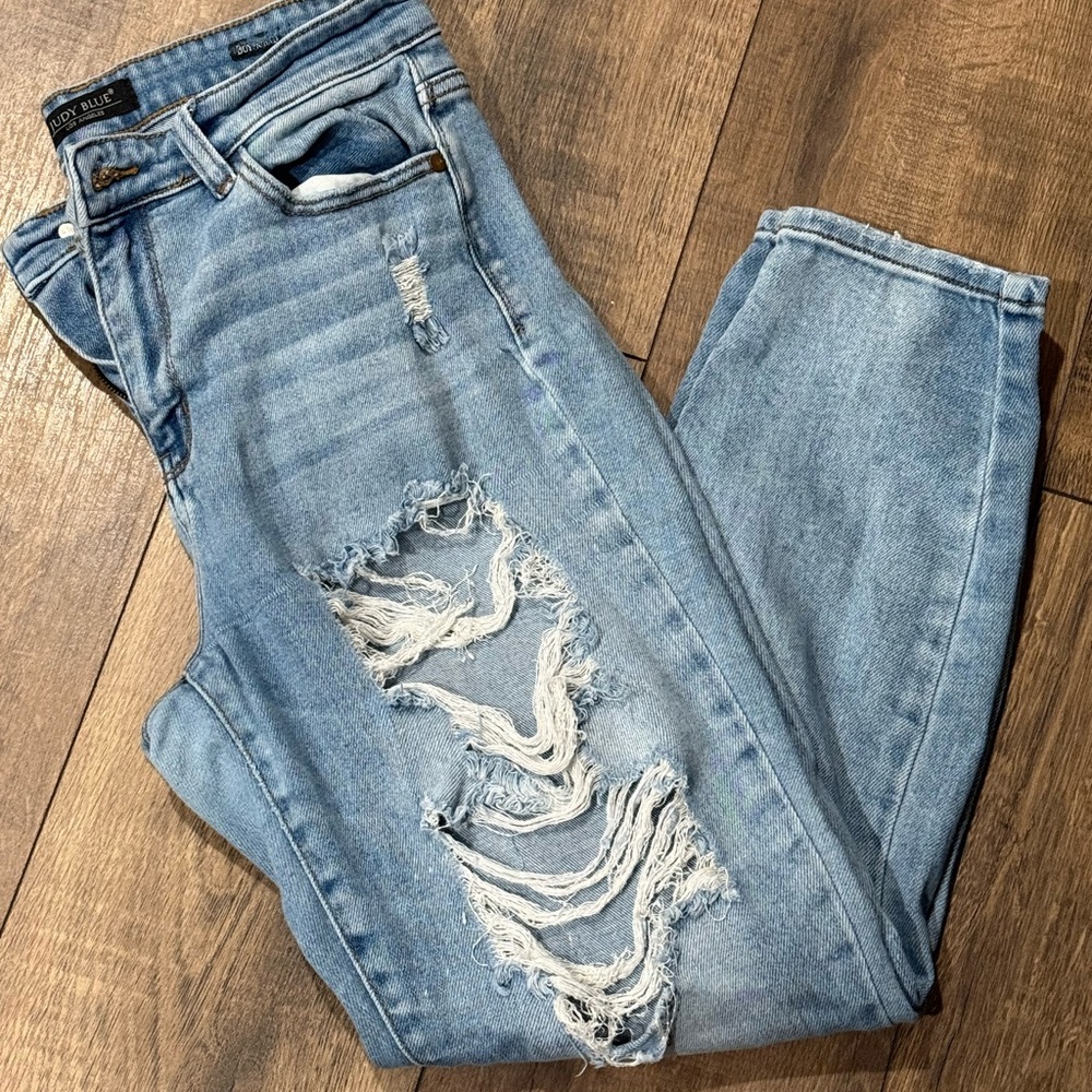 Judy Blue Distressed Light Blue Skinny Jeans